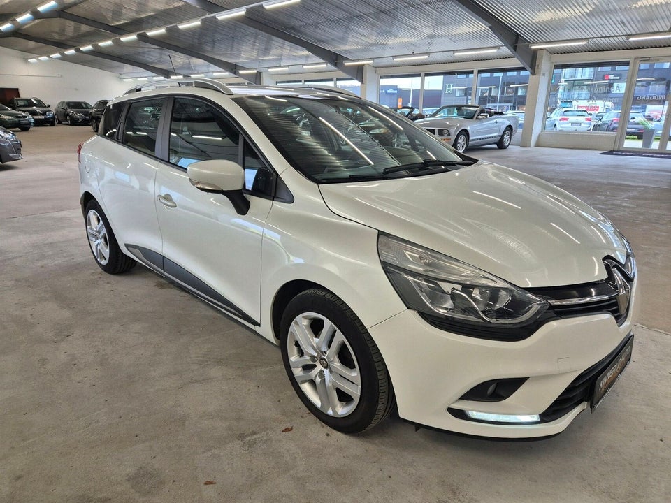 Renault Clio IV 0,9 TCe 90 Zen Sport Tourer 5d