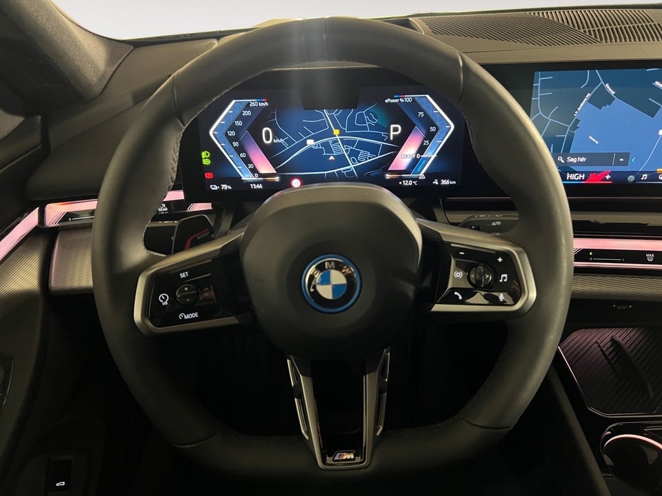 BMW i5 eDrive40 Fully Charged M-Sport 4d