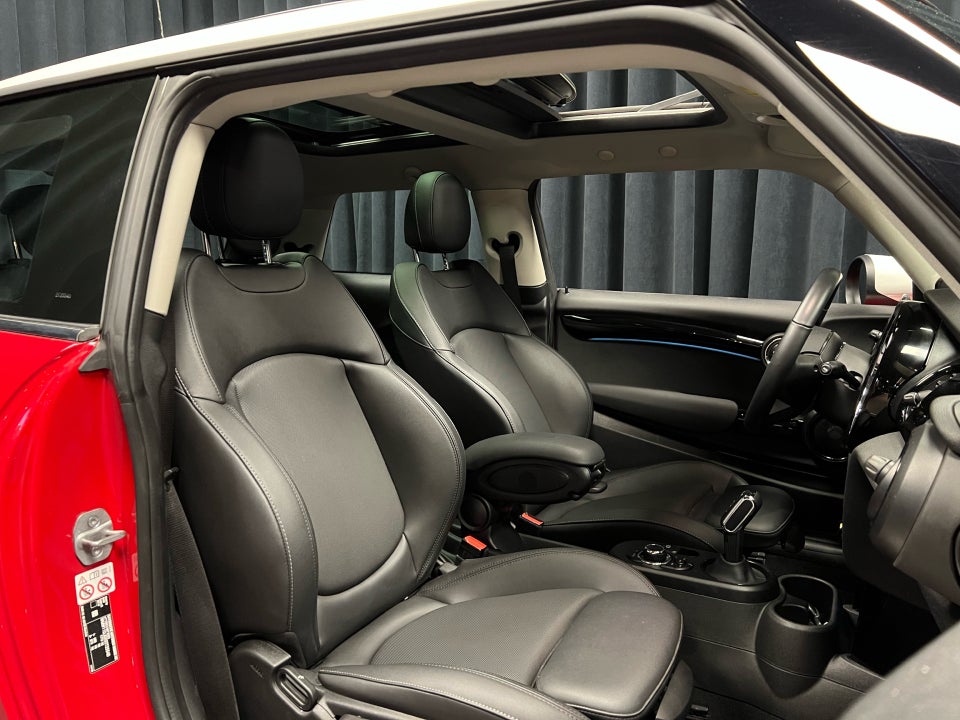 MINI Cooper SE Edition Premium Plus 3d