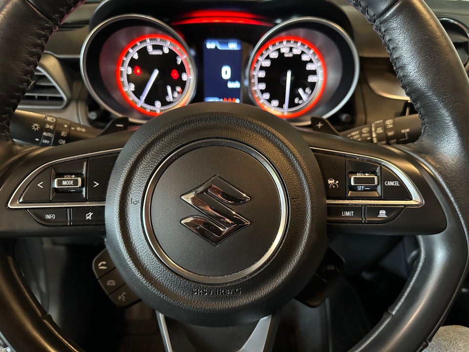 Suzuki Swift 1,2 mHybrid Exclusive CVT 5d