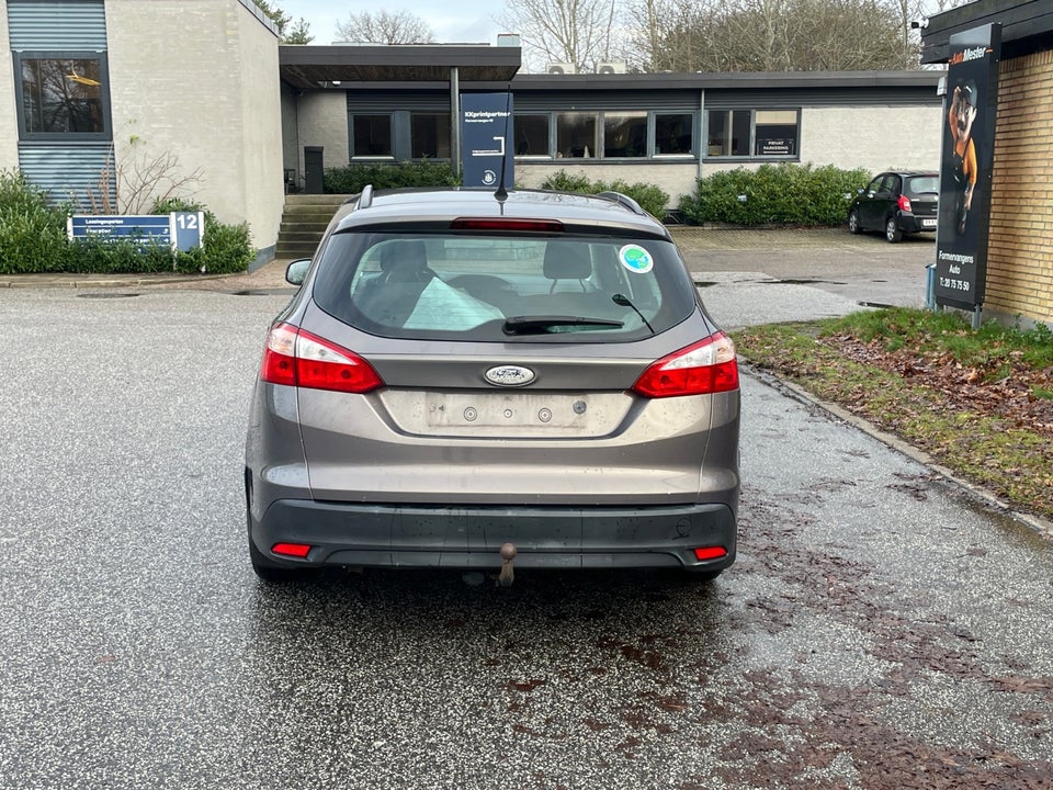 Ford Focus 1,6 Ti-VCT 105 Titanium stc. 5d