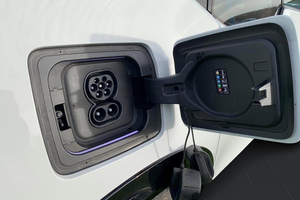 BMW i3 Charged Professional 5d