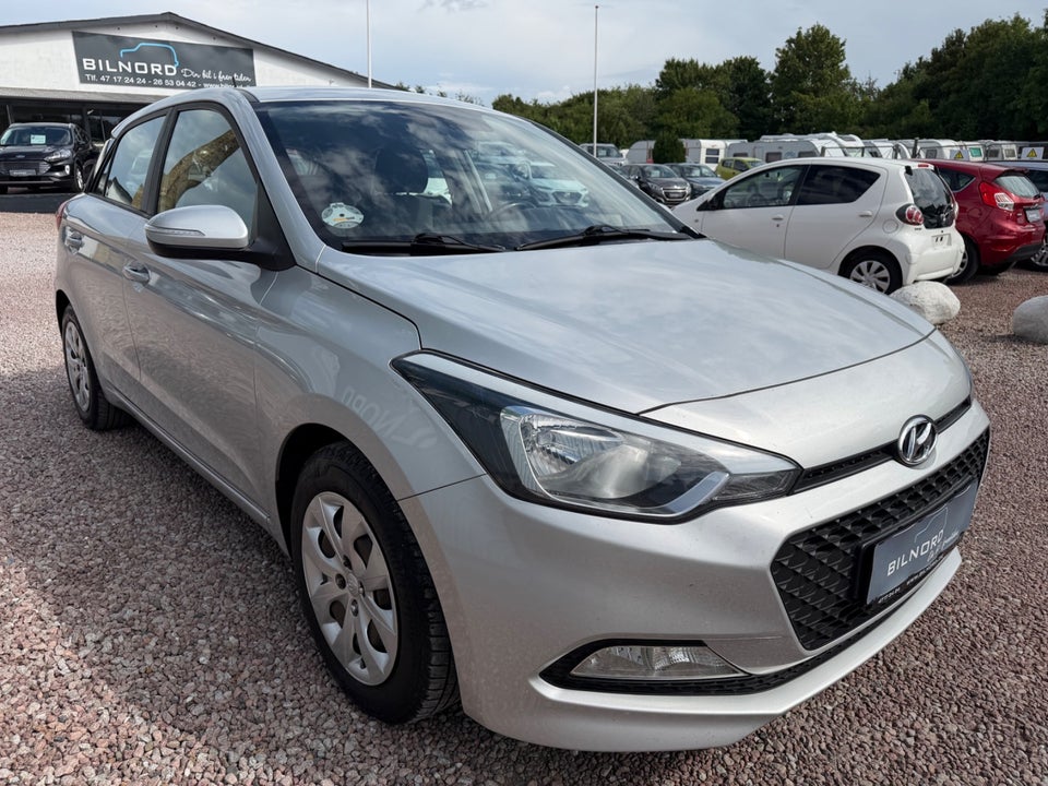 Hyundai i20 1,25 Vision 5d