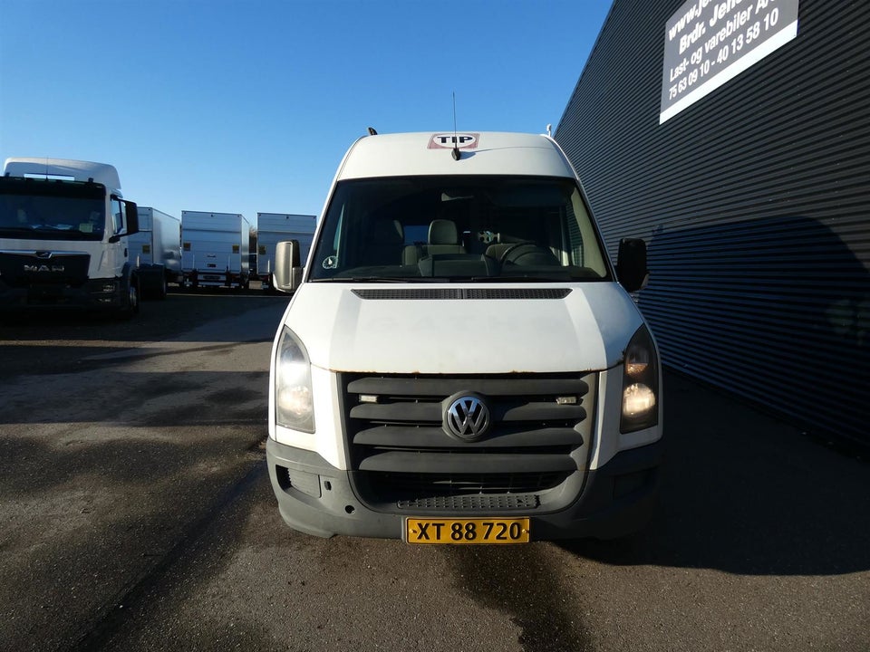 VW Crafter 2,5 TDi 109 Kassevogn høj-medium 5d