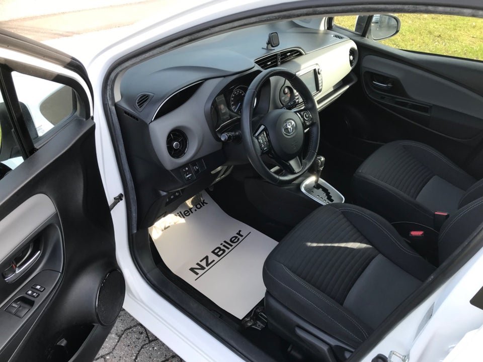 Toyota Yaris 1,5 Hybrid H2 e-CVT Van 5d