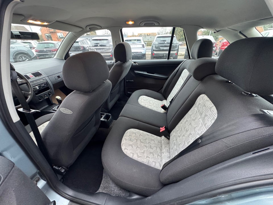 Skoda Fabia 1,4 8V 68 Comfort Combi 5d