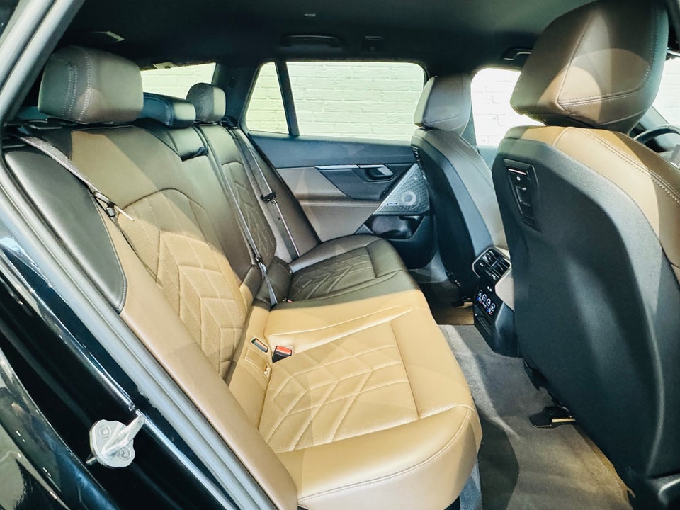 BMW i5 eDrive40 Touring M-Sport Pro 5d