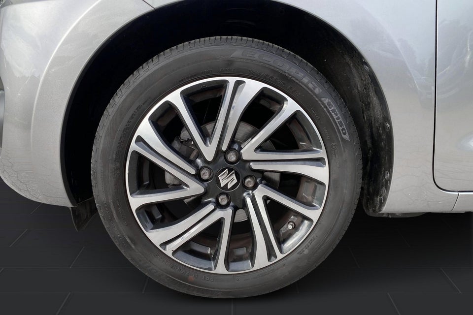 Suzuki Swift 1,2 mHybrid Exclusive CVT 5d