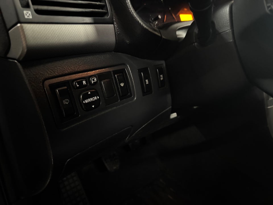 Toyota Avensis 2,0 D-4D Sol stc. 5d