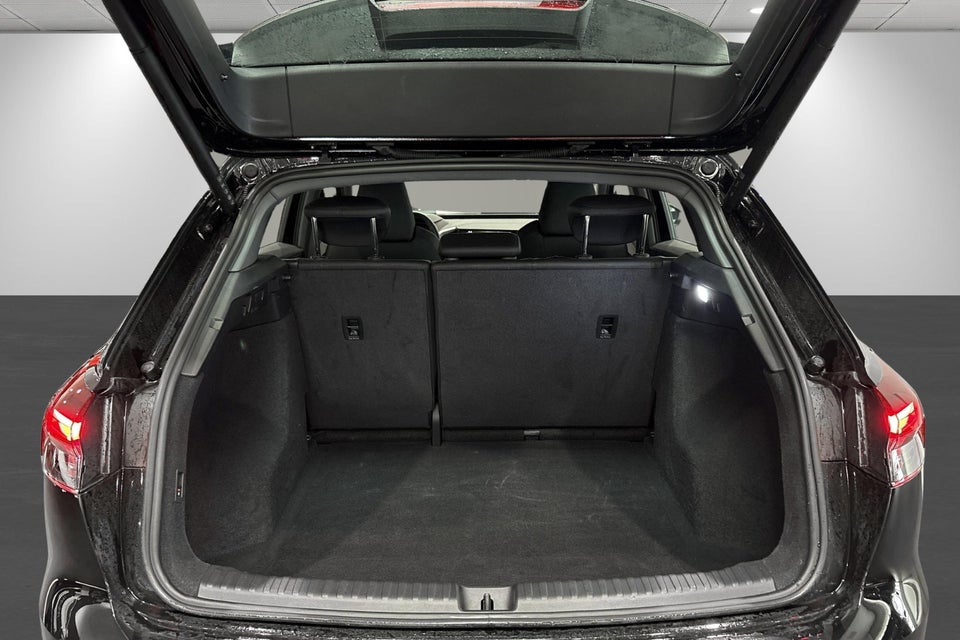 Audi Q4 e-tron 45 Progress 5d