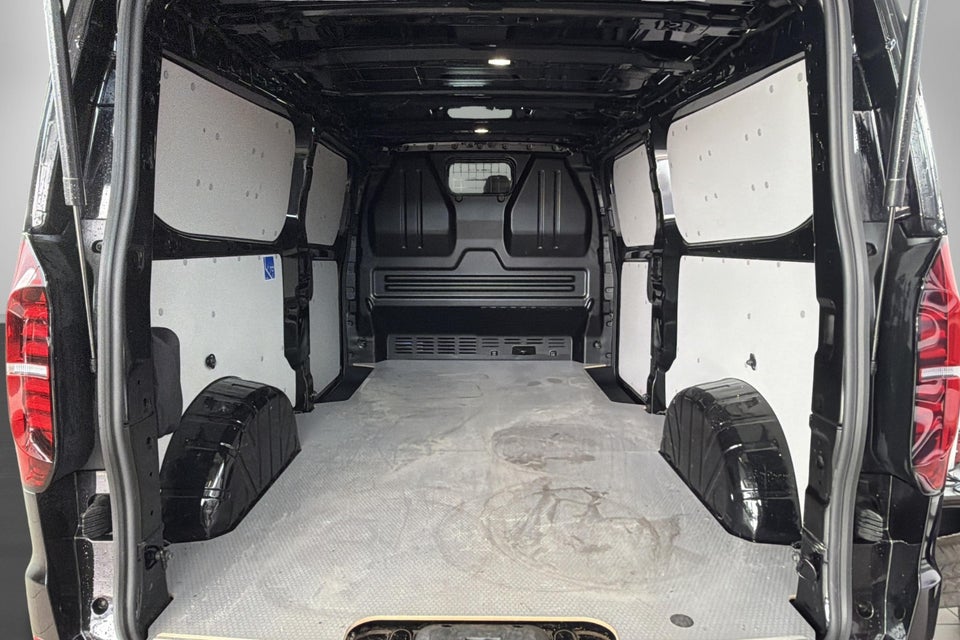 VW Transporter 2,0 TDi 150 Comfort Kassevogn aut. LWB