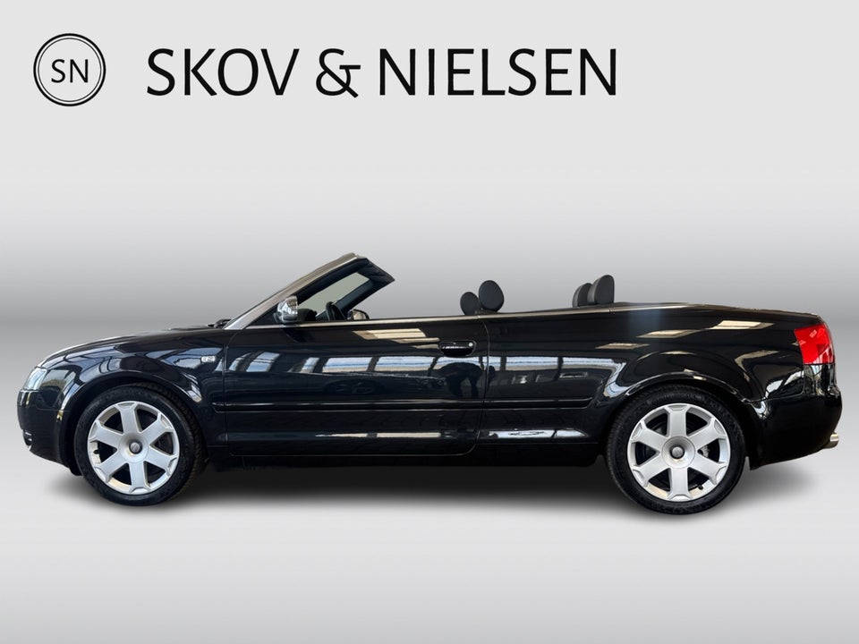 Audi A4 3,0 V6 Cabriolet Multitr. 2d