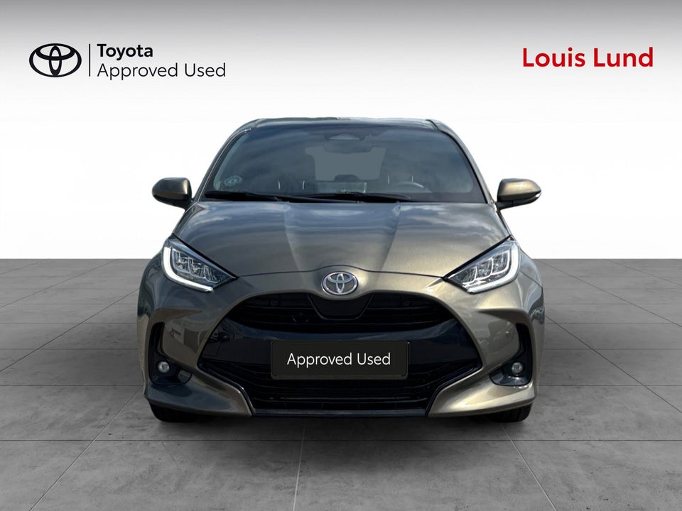 Toyota Yaris 1,5 Hybrid Executive e-CVT 5d