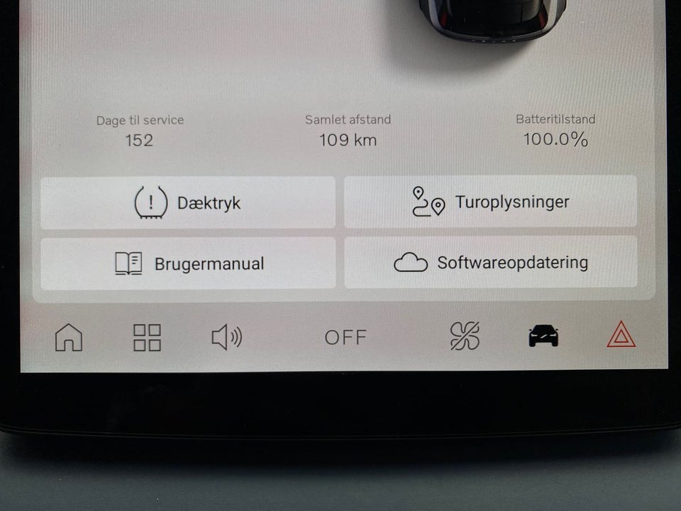 Volvo EX30 Extended Range Core 5d