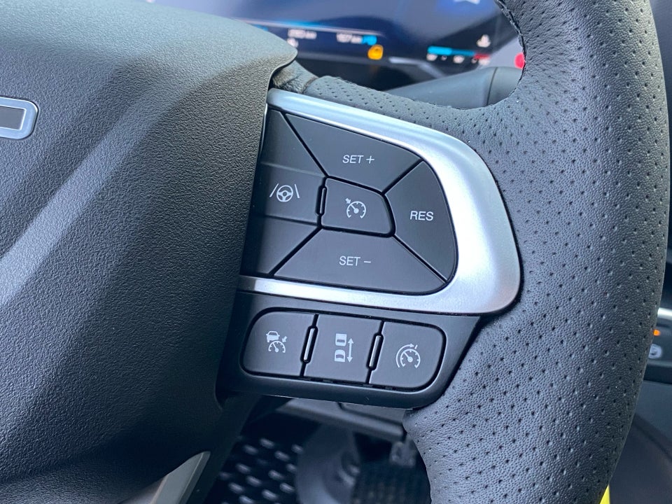 Iveco Daily 3,0 35S18 4100mm Box m/lift AG8