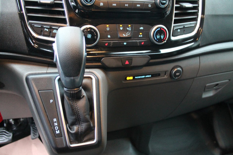 Ford Transit Custom 320L 2,0 TDCi 185 Sport aut.