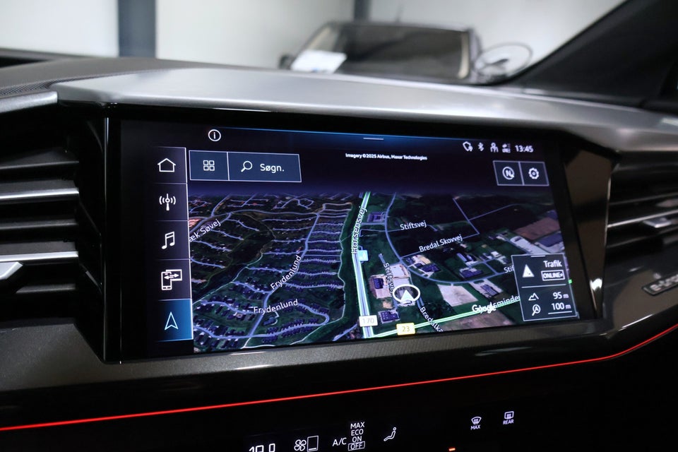 Audi Q4 e-tron 40 S-line 5d