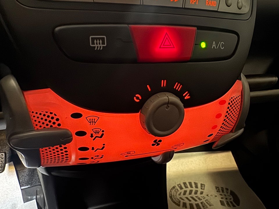 Toyota Aygo 1,0 VVT-i T2 Air Connect 5d