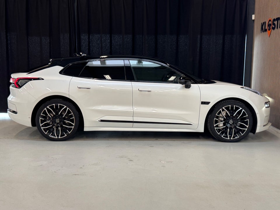 Zeekr 001 Privilege AWD 5d