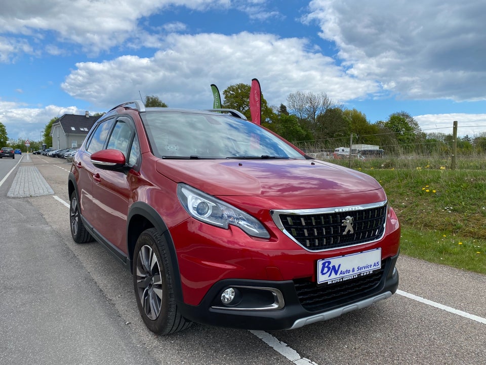 Peugeot 2008 1,6 BlueHDi 100 Allure Sky 5d