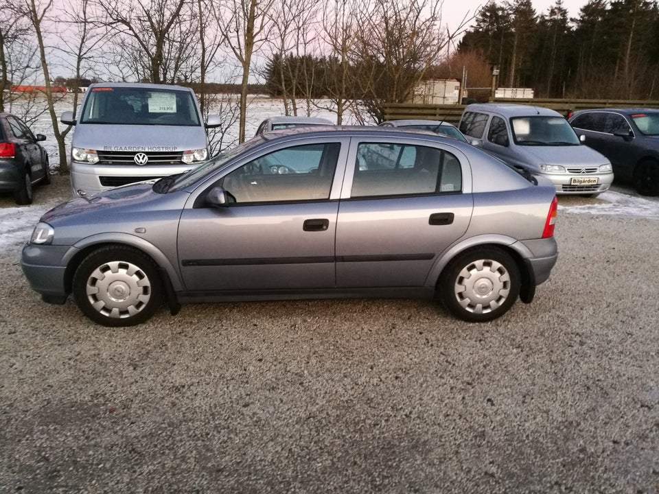 Opel Astra 1,6 Comfort 4d