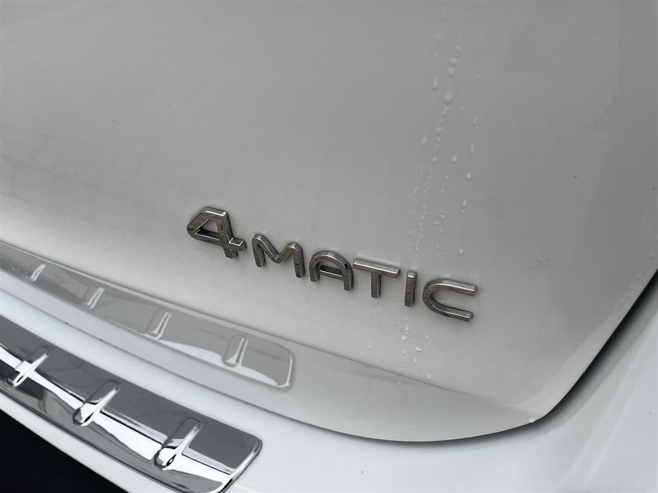 Mercedes EQA300 Progressive 4Matic 5d