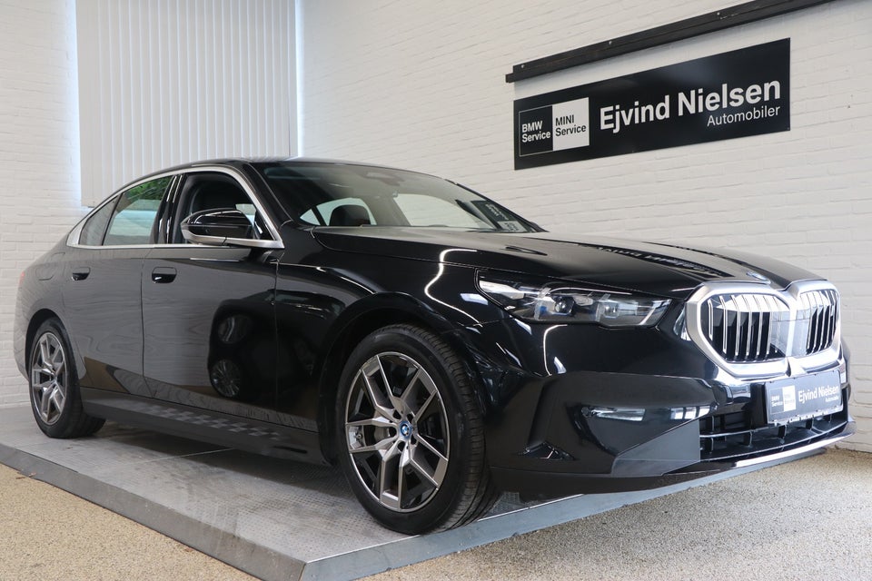 BMW i5 eDrive40 Sport Line 4d