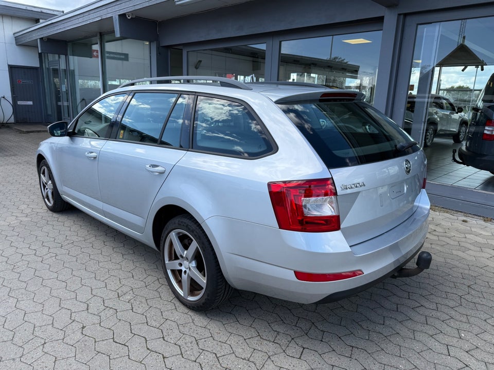 Skoda Octavia 1,2 TSi 105 Active Combi 5d