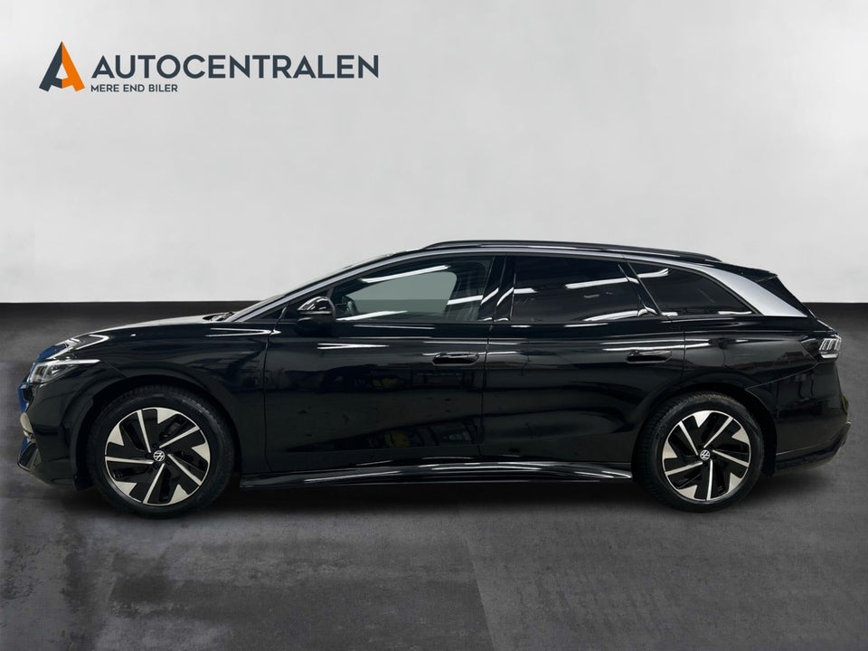 VW ID.7 77 Pro Tourer 5d