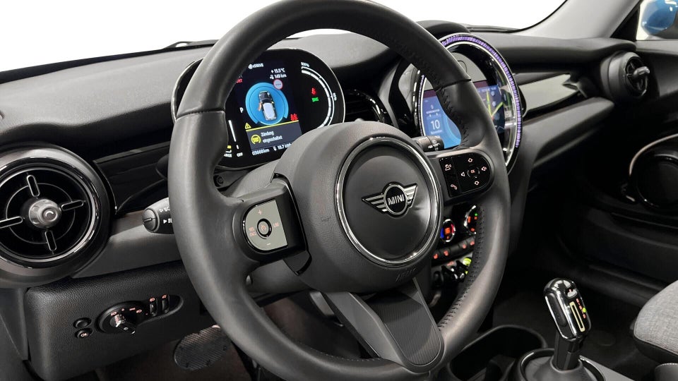 MINI Cooper SE Classic Trim 3d