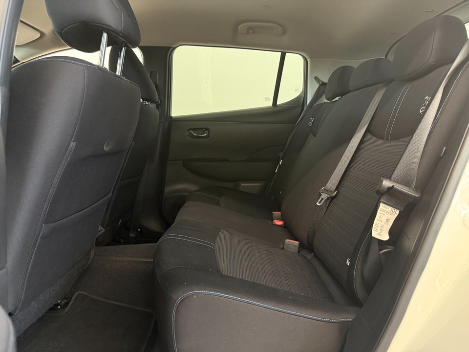 Nissan Leaf 40 N-Connecta 5d