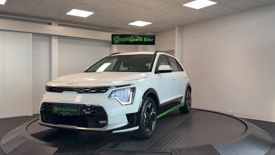 Kia Niro 64 EV Vision 5d