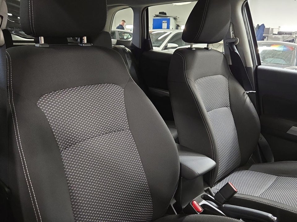 Suzuki Vitara 1,0 Boosterjet Active KUP aut. 5d
