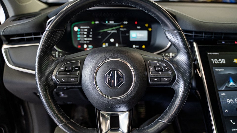 MG Marvel R Luxury 5d