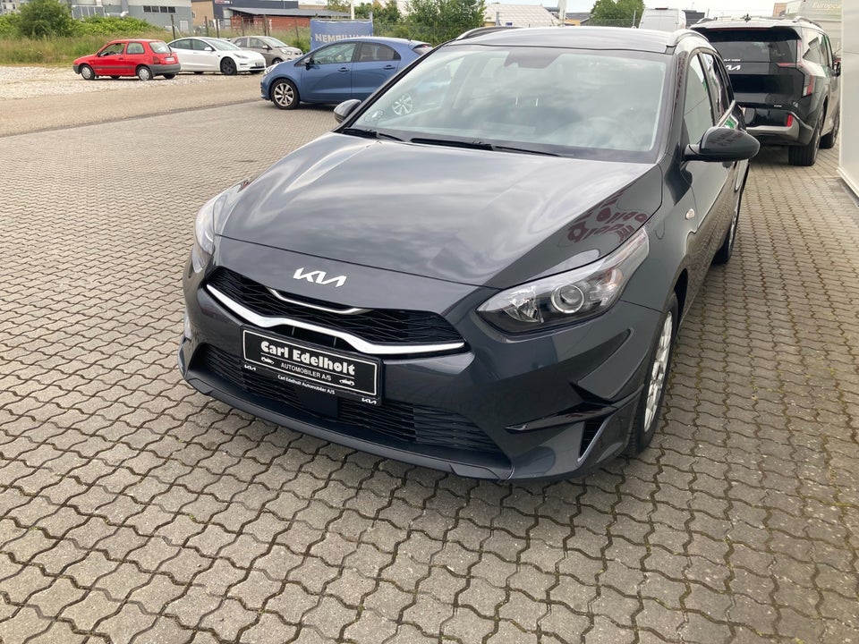 Kia Ceed 1,0 T-GDi Prestige SW 5d