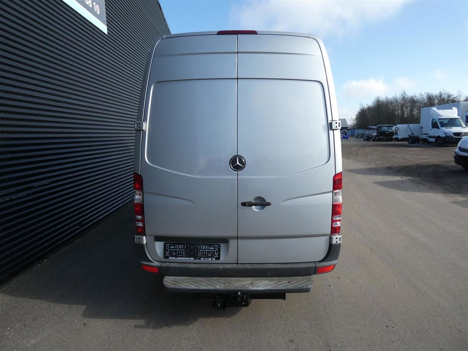 Mercedes Sprinter 316 2,2 CDi R2 Kassevogn 5d