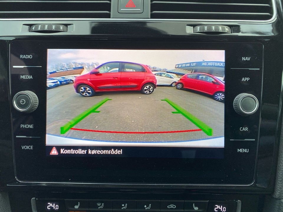 VW Golf VII 1,6 TDi 105 Comfortline BMT 5d