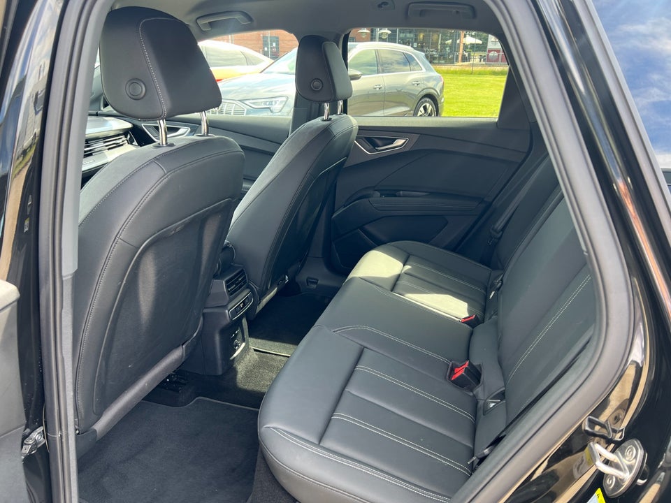 Audi Q4 e-tron 45 Advanced 5d