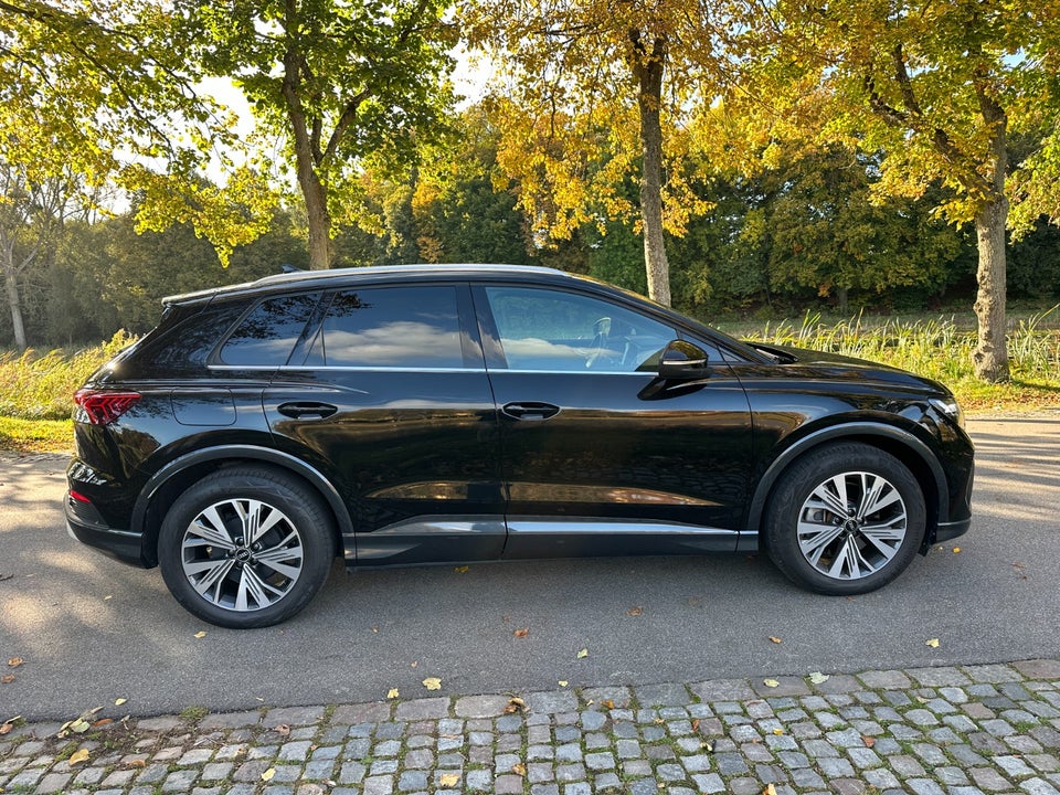 Audi Q4 e-tron 40 Advanced 5d
