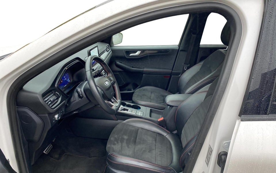 Ford Kuga 2,5 PHEV ST-Line X CVT 5d