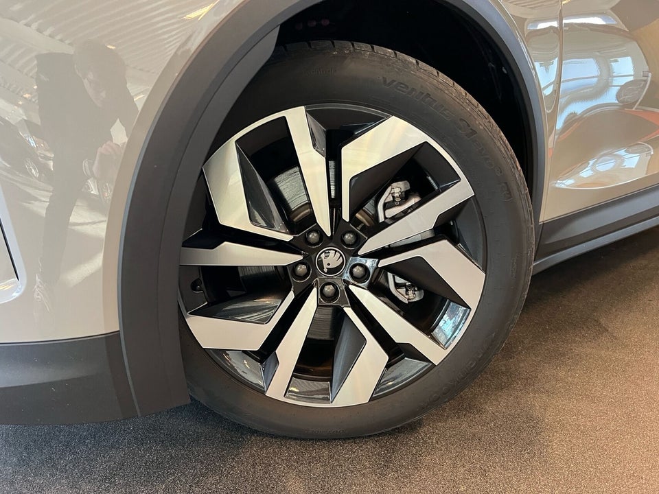 Skoda Elroq 85 iV Sportline Premium 5d