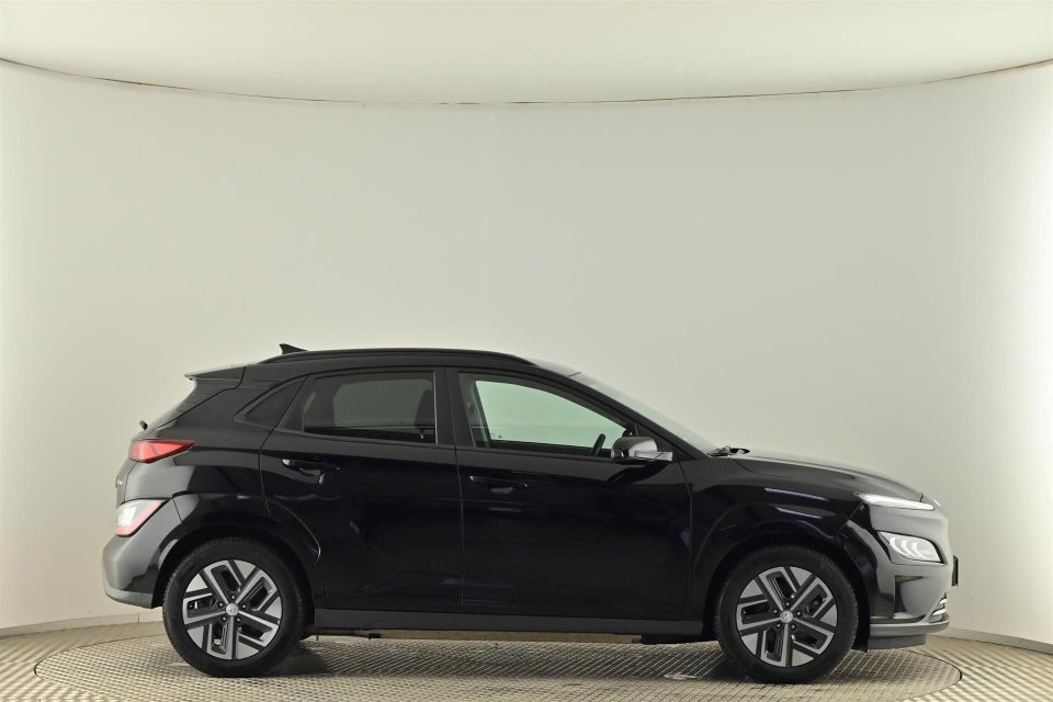 Hyundai Kona 64 EV Advanced 5d