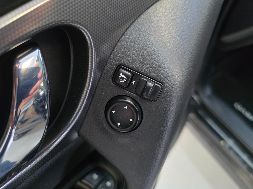 Nissan Qashqai 1,2 Dig-T 115 Tekna 5d