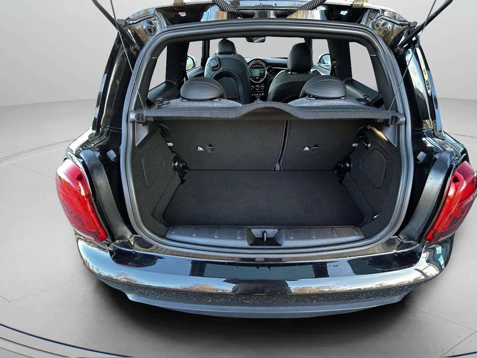 MINI Cooper SE Edition Premium Plus 3d