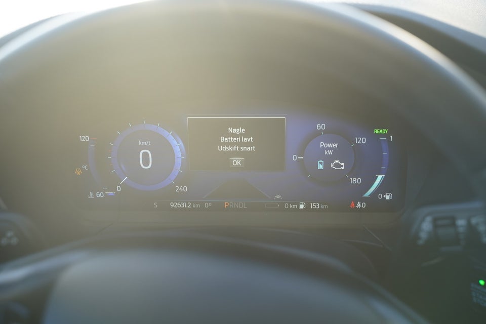 Ford Kuga 2,5 PHEV Titanium CVT 5d