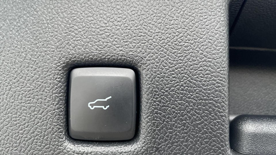 Ford Kuga 2,5 PHEV ST-Line X CVT 5d