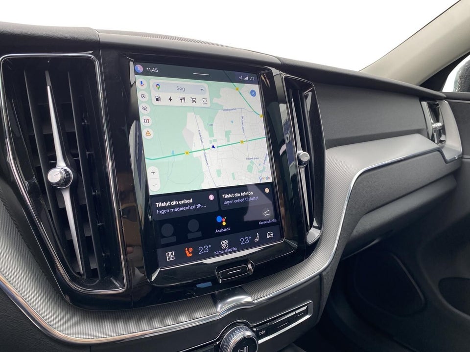 Volvo XC60 2,0 T6 ReCharge Ultimate Dark aut. AWD Van 5d