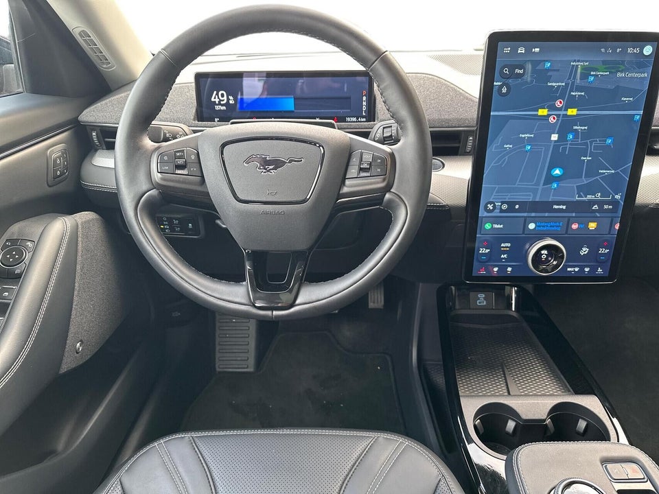 Ford Mustang Mach-E 73 Standard Range 5d