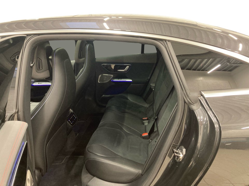 Mercedes EQE350+ AMG Line 4d