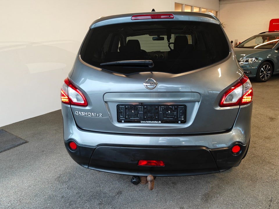 Nissan Qashqai+2 1,6 Visia 7prs 5d